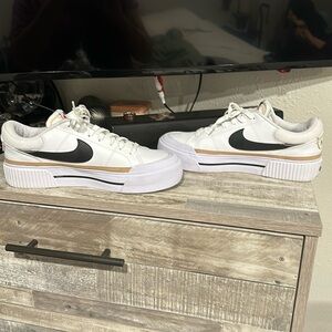 Nike sports shoes worn once